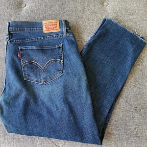 Levi's Women's 524 Skinny Jeans - 32waist stretchy
